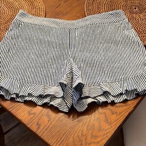 Trina Turk Los Angeles Rockin Ruffle Seersucker Shorts NWOT